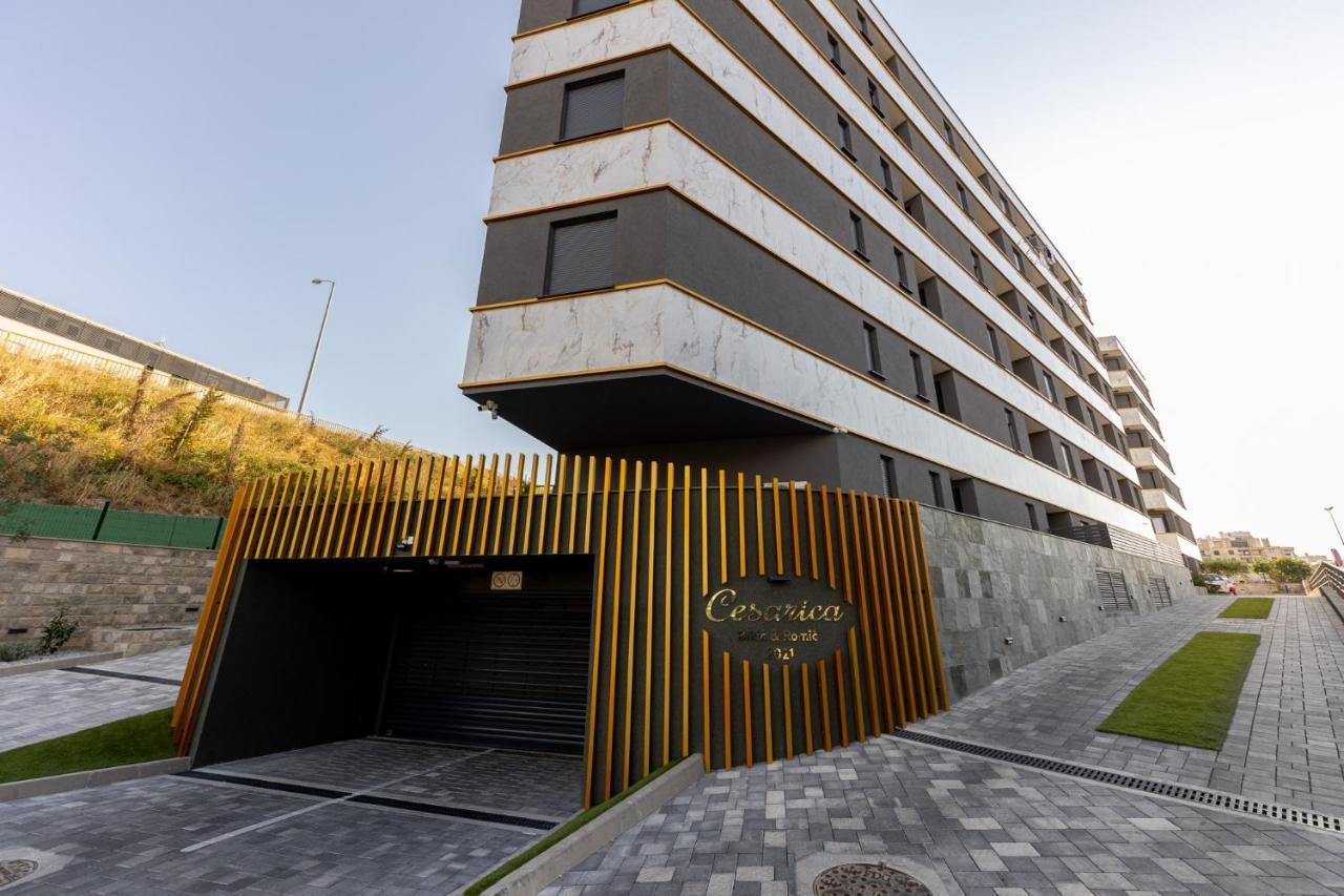 New Studio For 2, Free Private Garage Spot, Wi-Fi, 200 M From Mall Of Split Eksteriør bilde